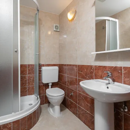 Talija Apartment Podgora